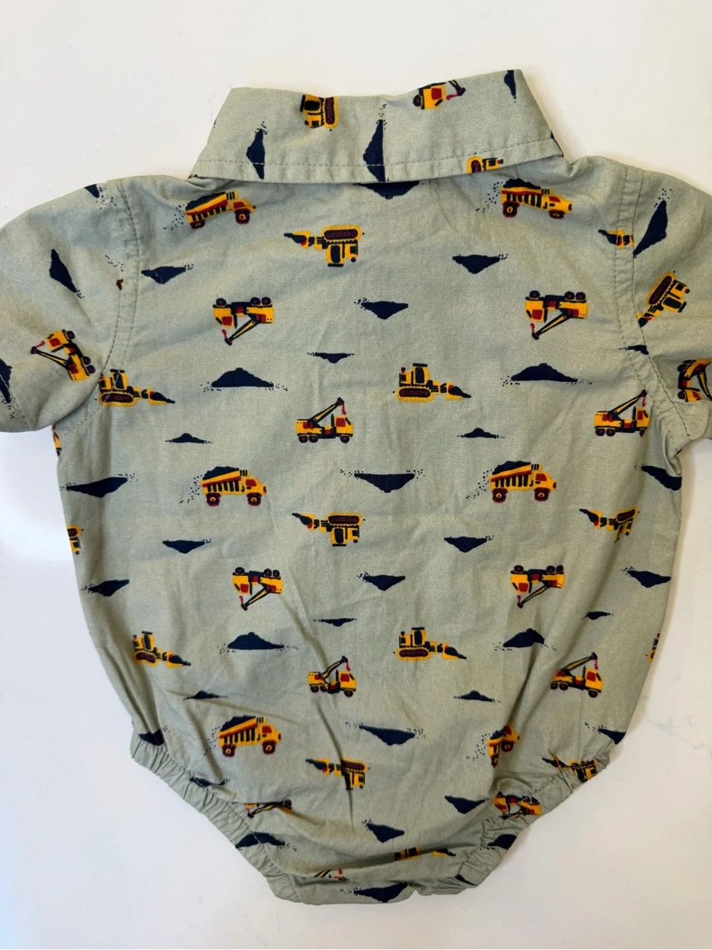 100% Cotton Wrangler Baby Boy 3M Construction Truck Button Down Romper